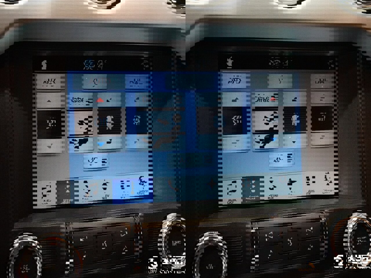 Used 2017 Ford Mustang GT Premium w/ Equipment Group 401A image 28