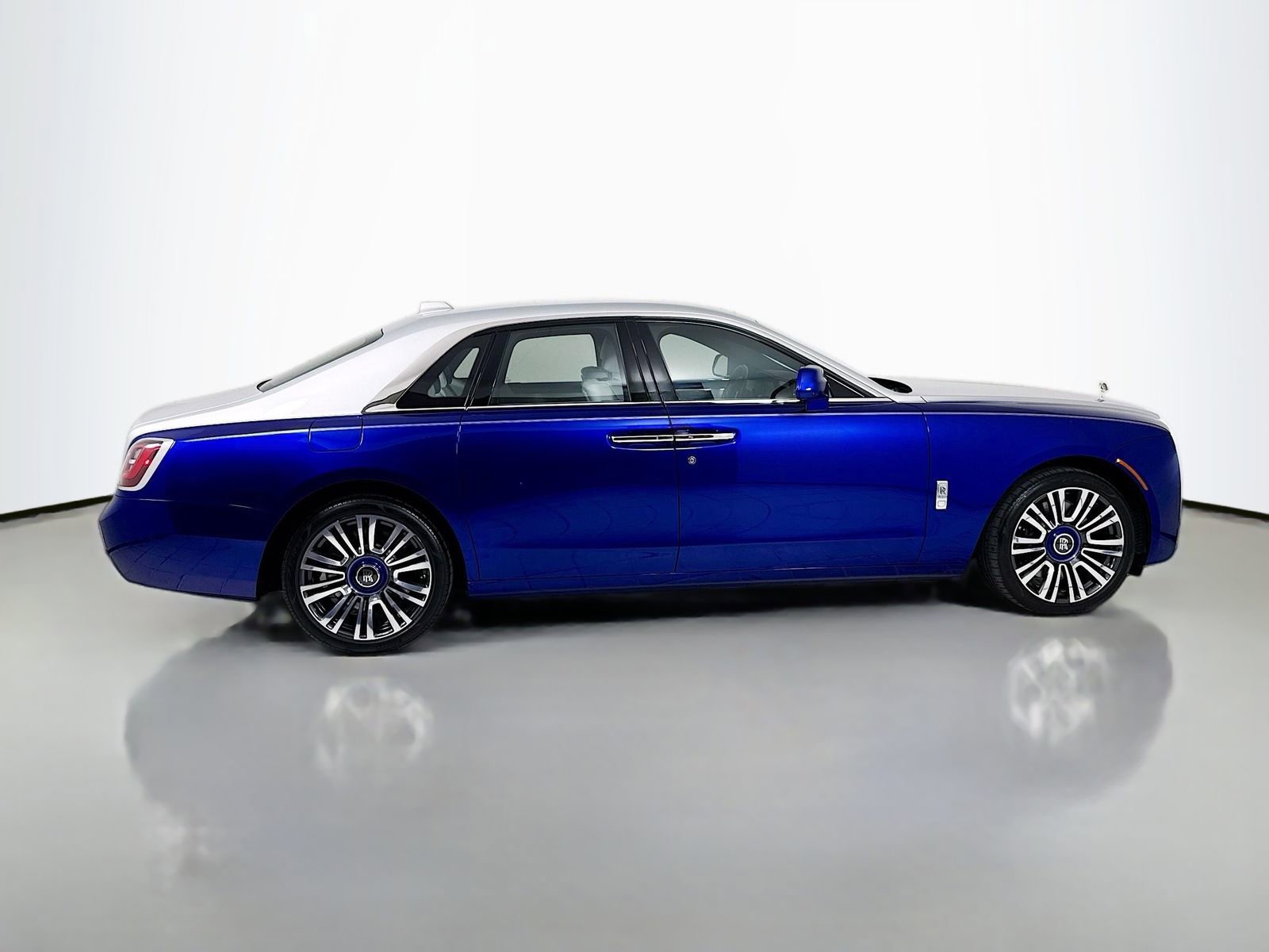Certified 2023 Rolls-Royce Ghost w/ Ghost Package AWD/4WD image 9