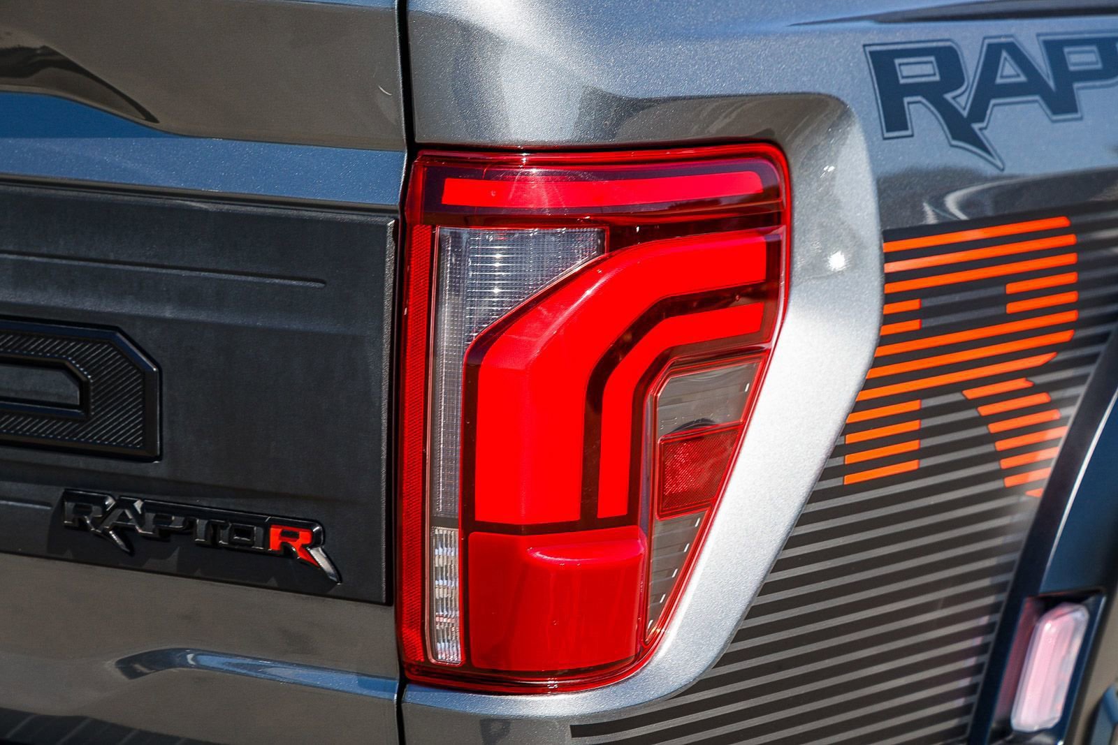 Used 2025 Ford F150 Raptor w/ Equipment Group 803A Raptor R image 8