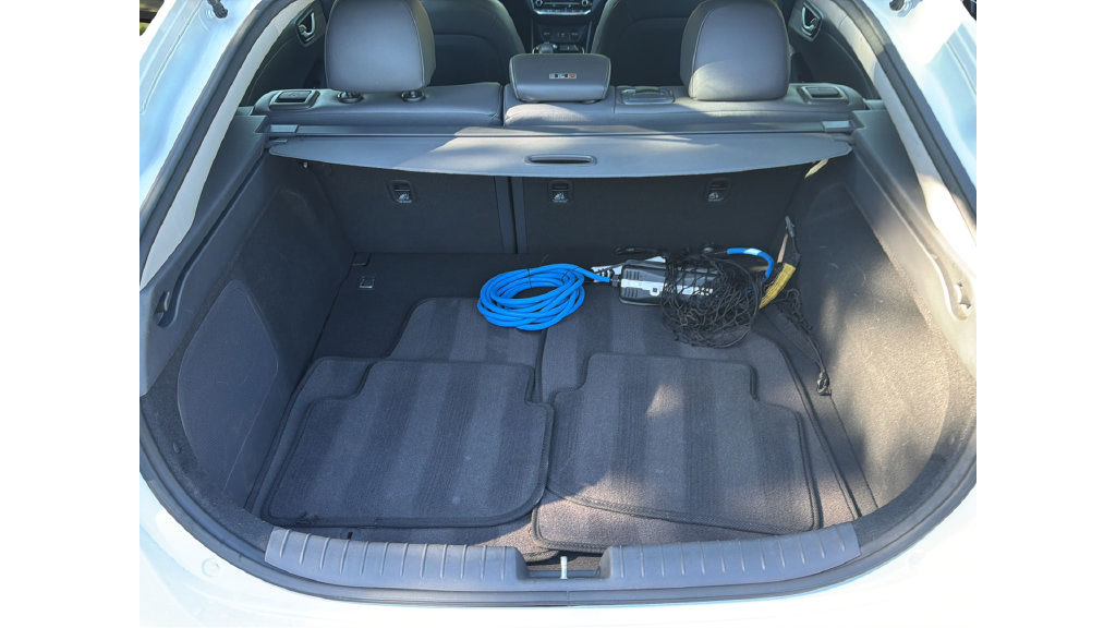 Used 2019 Hyundai Ioniq Limited FWD image 14