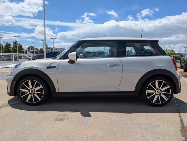Used 2023 MINI Cooper S w/ Signature Upholstery Package FWD image 7