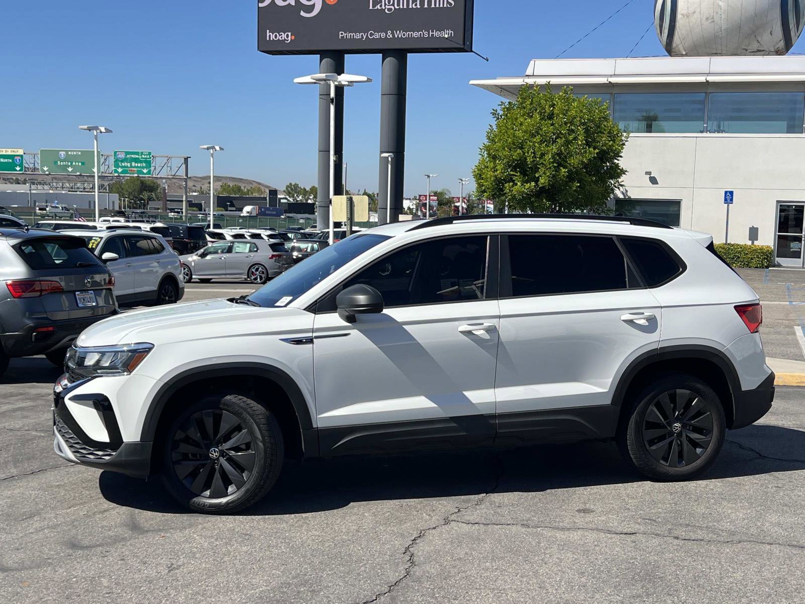 Certified 2023 Volkswagen Taos S image 2