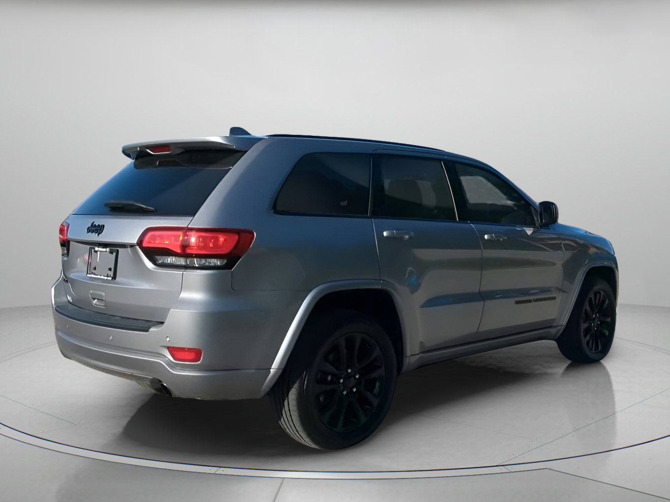 Used 2021 Jeep Grand Cherokee Laredo X image 27