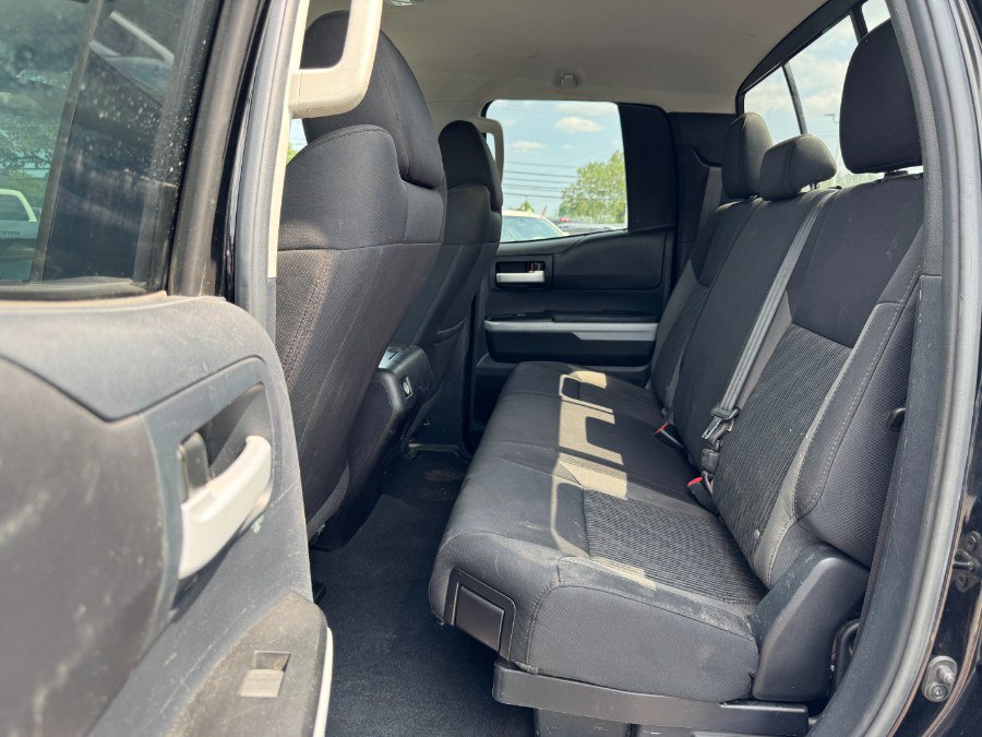 Used 2015 Toyota Tundra SR5 AWD/4WD image 16