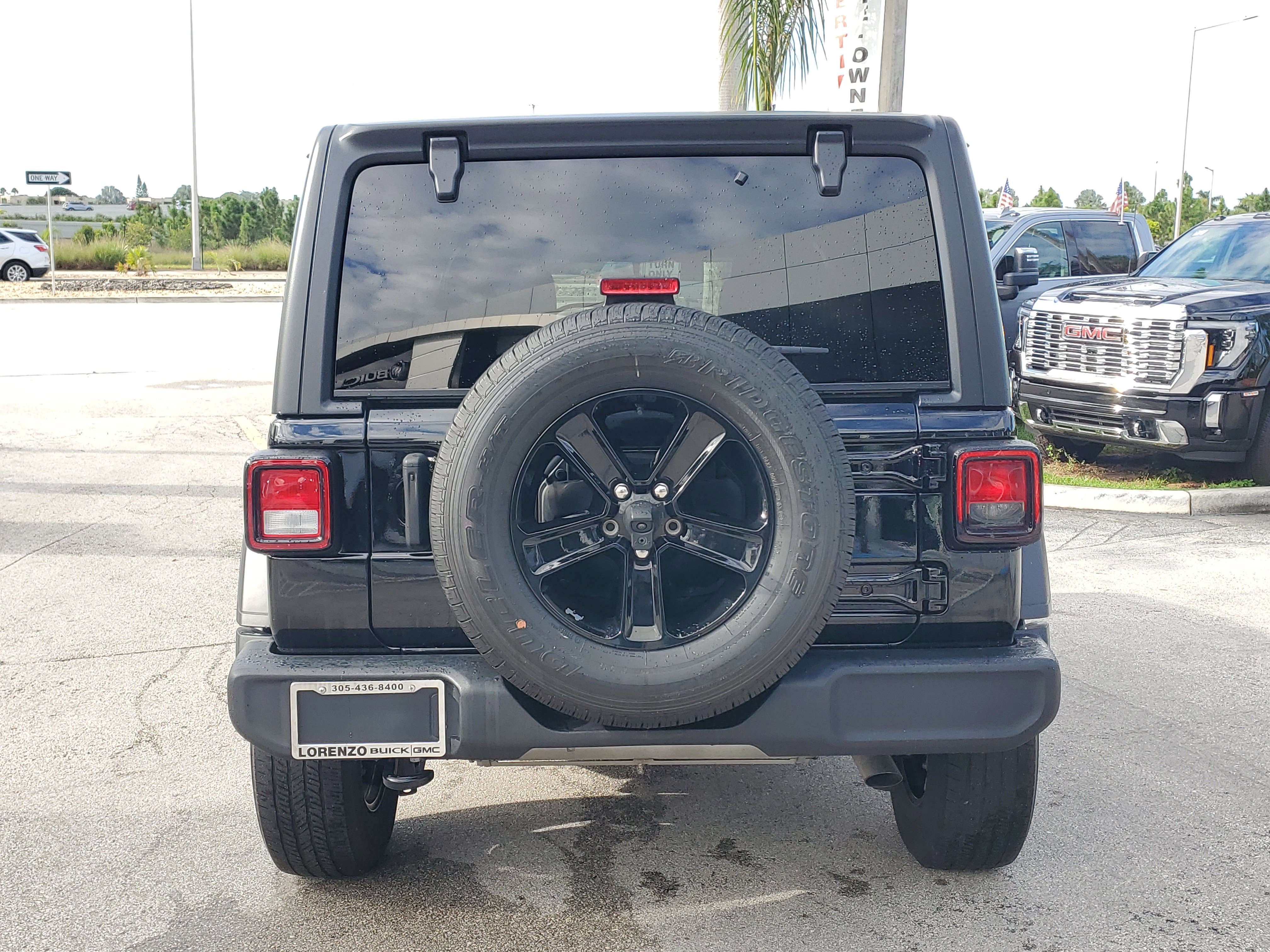 Used 2022 Jeep Wrangler Unlimited Sport image 6