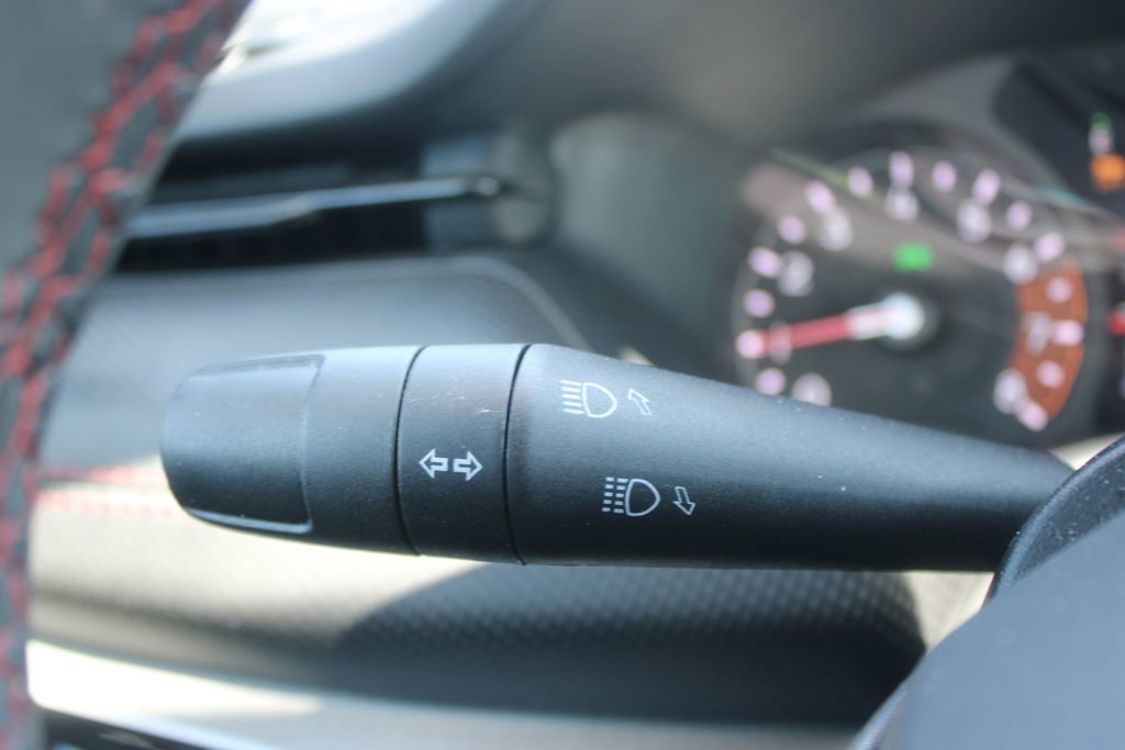 Used 2025 Jeep Compass Trailhawk AWD/4WD image 37