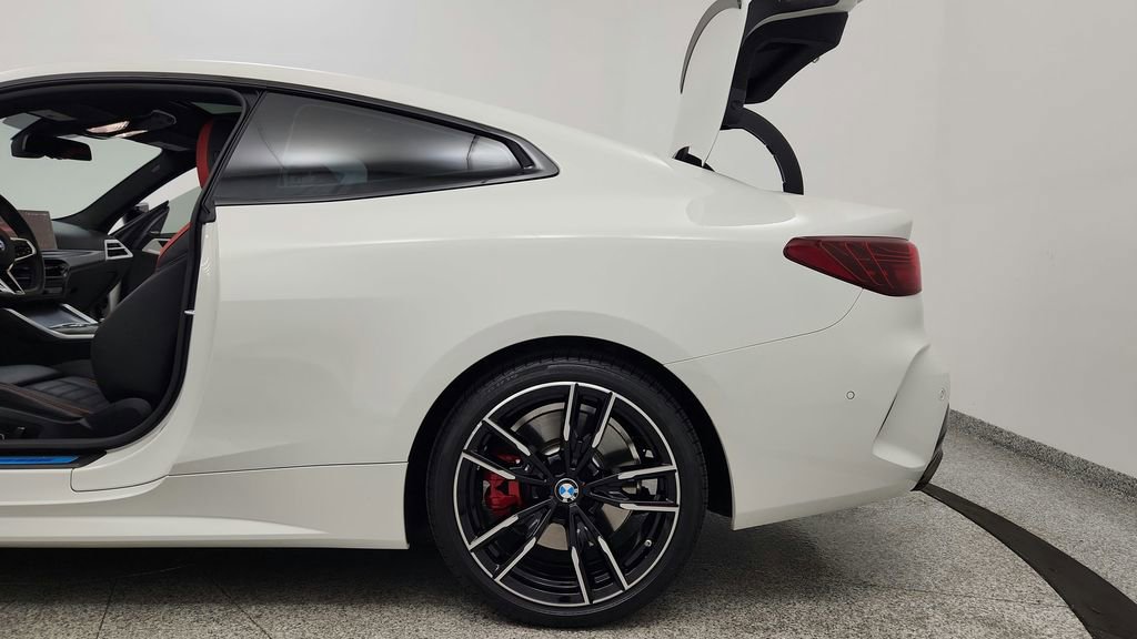 Used 2026 BMW 440i xDrive Coupe w/ Premium Package image 10