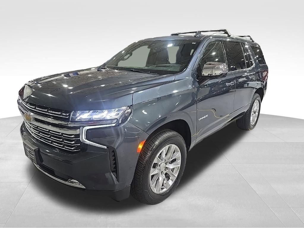 Used 2021 Chevrolet Tahoe Premier w/ Premium Package image 3