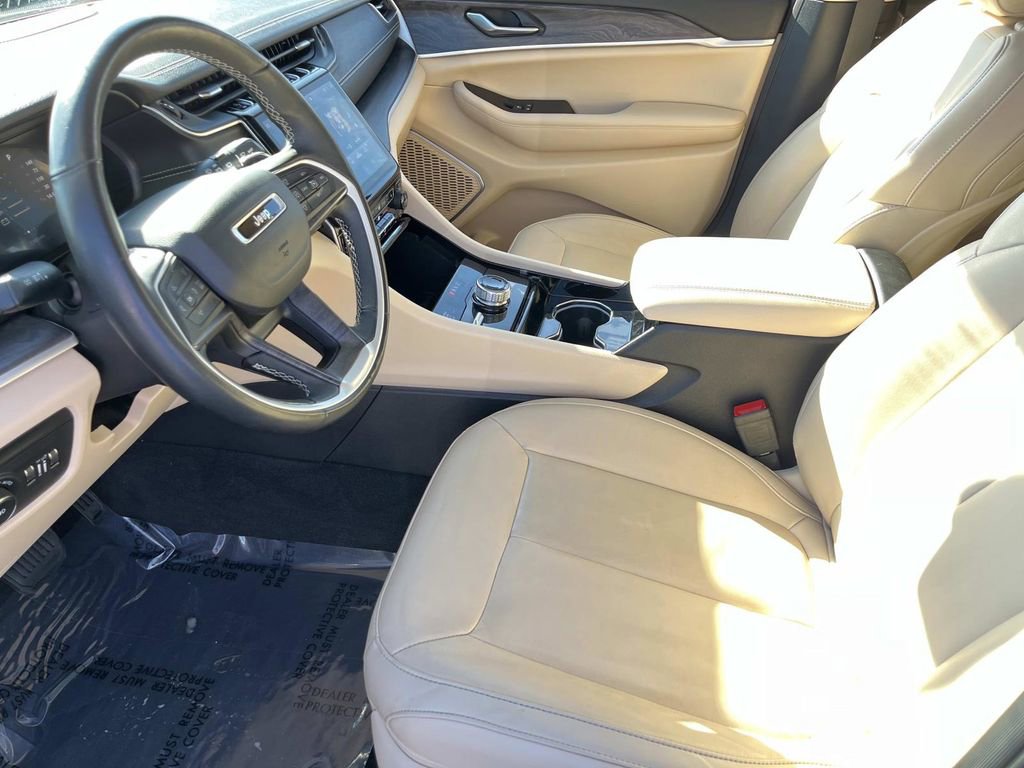 Used 2022 Jeep Grand Cherokee L Limited image 29