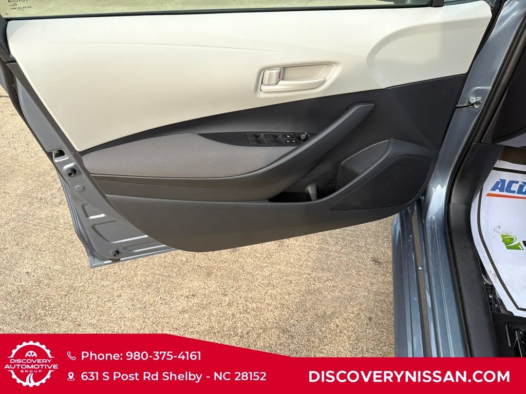 Used 2026 Toyota Corolla LE FWD image 10