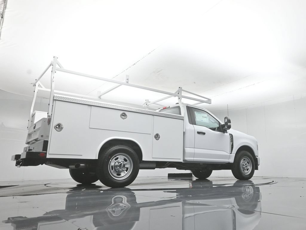 New 2026 Ford F350 XL w/ XL Chrome Package RWD image 50