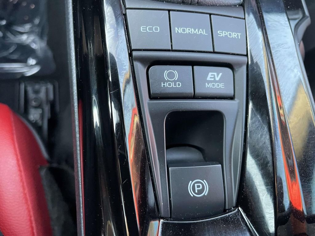 Used 2025 Toyota Camry XSE w/ Premium Package image 43