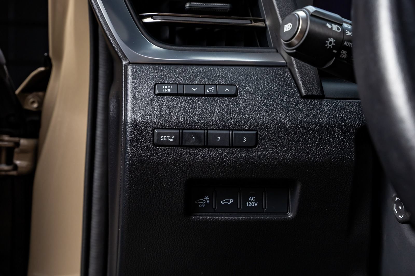 Used 2024 Lexus GX 550 AWD/4WD image 22