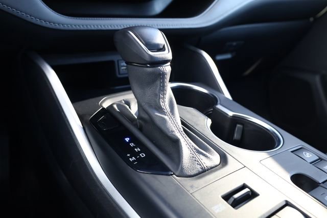 Used 2024 Toyota Highlander LE image 19