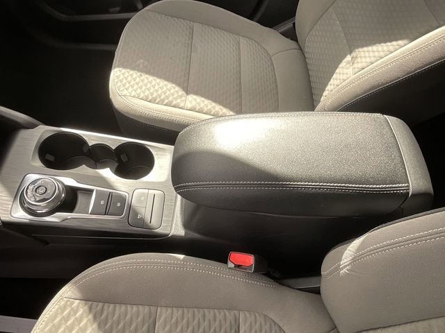 Used 2022 Ford Escape SE w/ Cold Weather Package AWD/4WD image 22