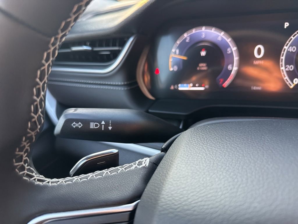 New 2025 Jeep Grand Cherokee L Laredo image 55