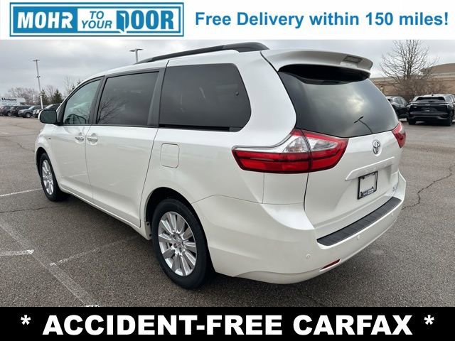 Used 2017 Toyota Sienna XLE Premium image 7