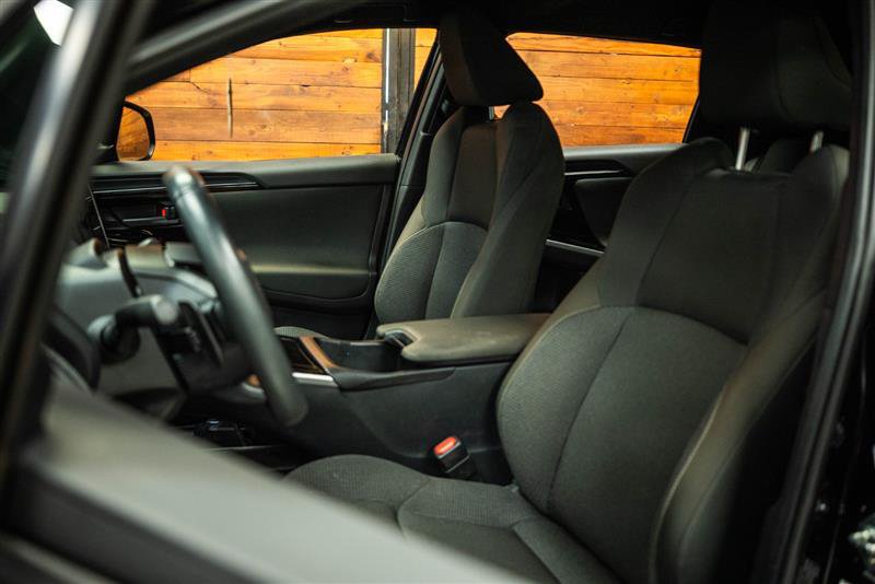 Used 2024 Subaru Solterra AWD/4WD image 9