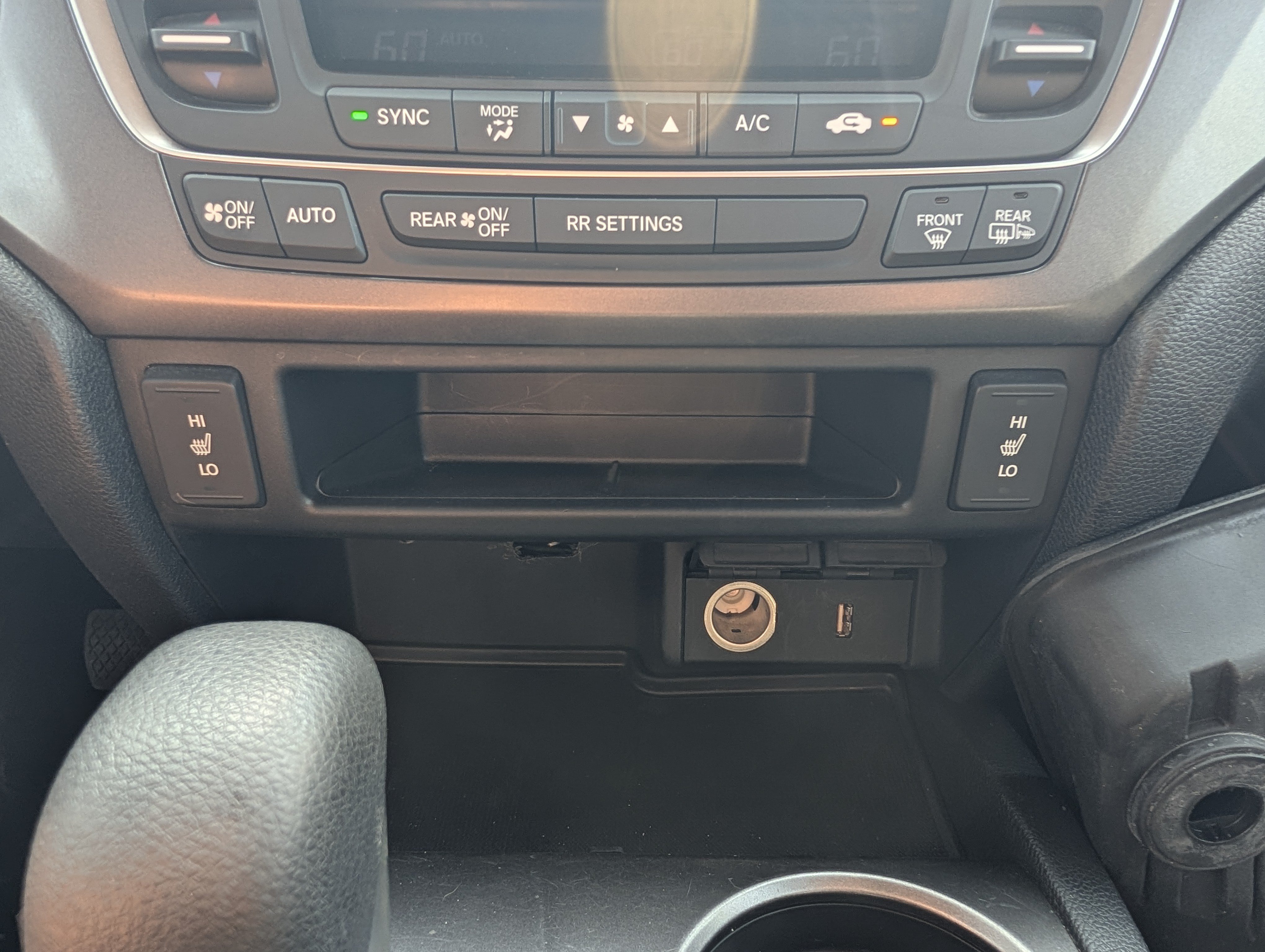 Used 2017 Honda Ridgeline RTL-T image 32