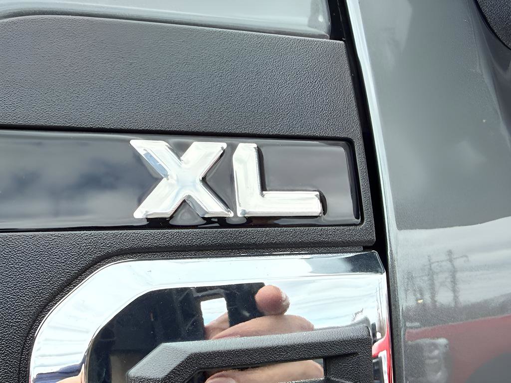 New 2026 Ford F350 XL w/ FX4 Off-Road Package AWD/4WD image 19