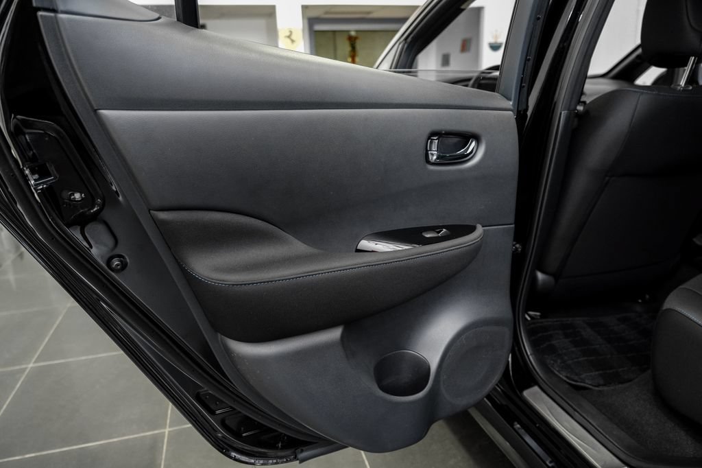 Used 2025 Nissan Leaf SV Plus FWD image 42