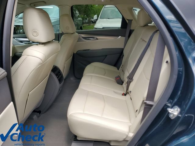 Certified 2024 Cadillac XT5 Premium Luxury w/ Technology Package FWD image 12