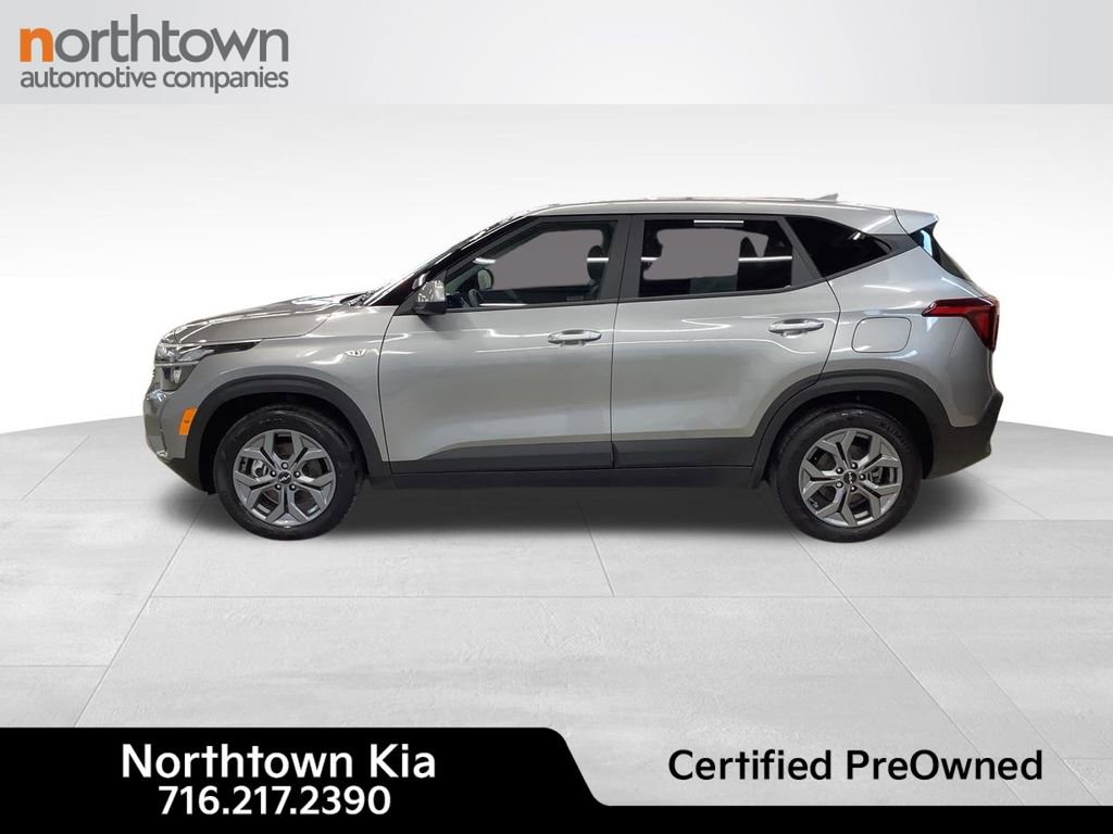 Certified 2025 Kia Seltos LX AWD/4WD image 3