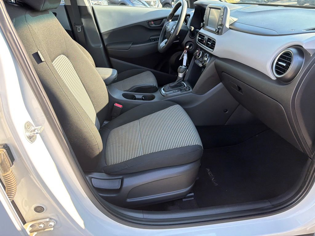 Used 2019 Hyundai Kona SE image 13