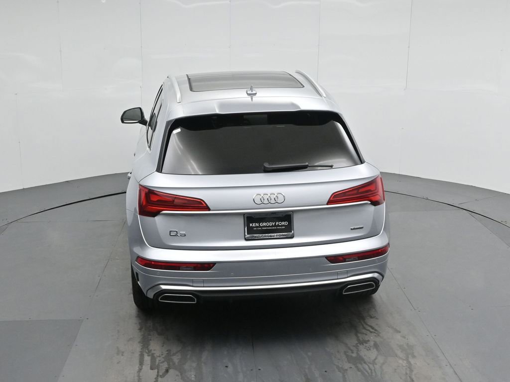 Used 2023 Audi Q5 2.0T Premium w/ Convenience Package image 43