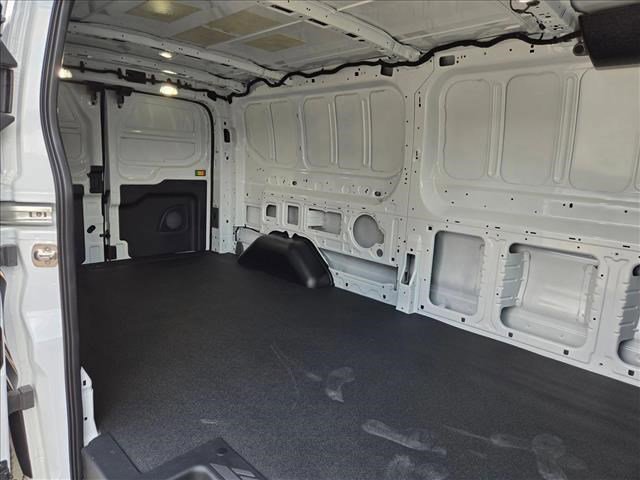 New 2025 Ford Transit 150 Low Roof image 15