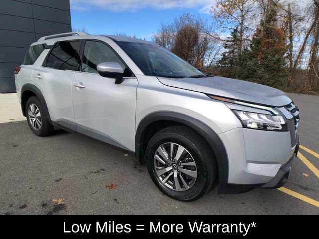 Used 2022 Nissan Pathfinder SL image 8