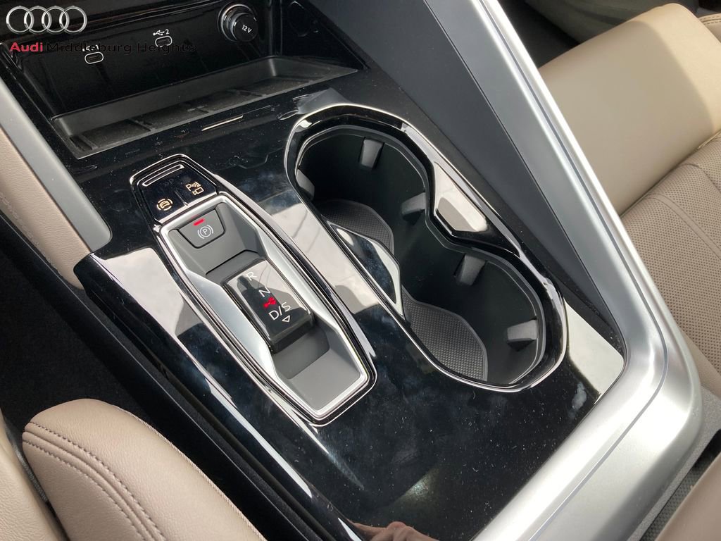 New 2025 Audi Q5 Premium Plus image 39