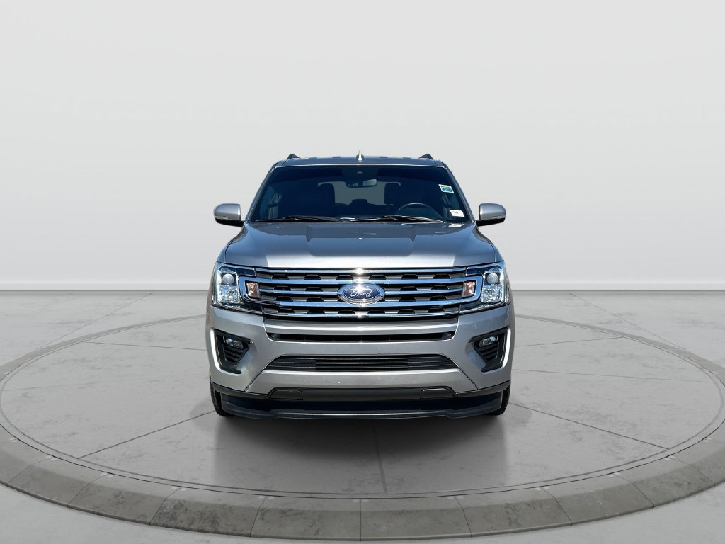 Used 2020 Ford Expedition XLT w/ Equipment Group 201A RWD image 3