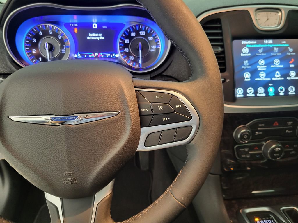 Used 2023 Chrysler 300 Touring L w/ Popular Equipment Group image 6