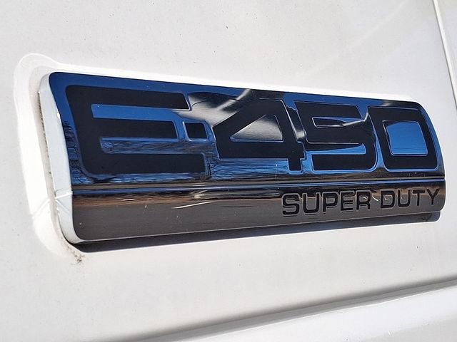 Used 2024 Ford E-450 and Econoline 450 Super Duty w/ Driver's Safety Package RWD image 29