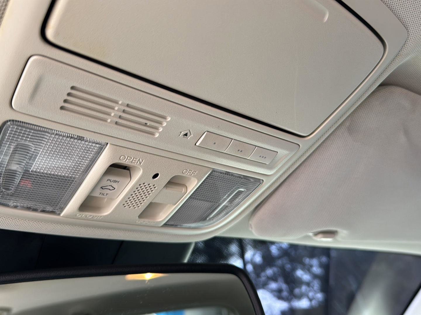 Used 2016 Honda CR-V Touring image 26