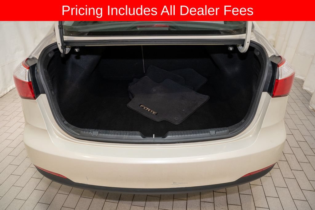 Used 2014 Kia Forte LX FWD image 5