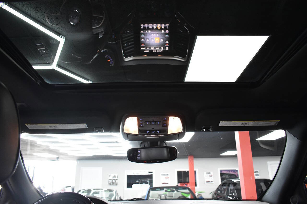 Used 2017 Jeep Grand Cherokee Overland image 34