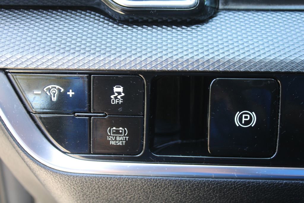 Certified 2023 Kia Sportage LX image 24