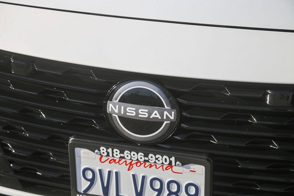 Certified 2025 Nissan Sentra S image 5