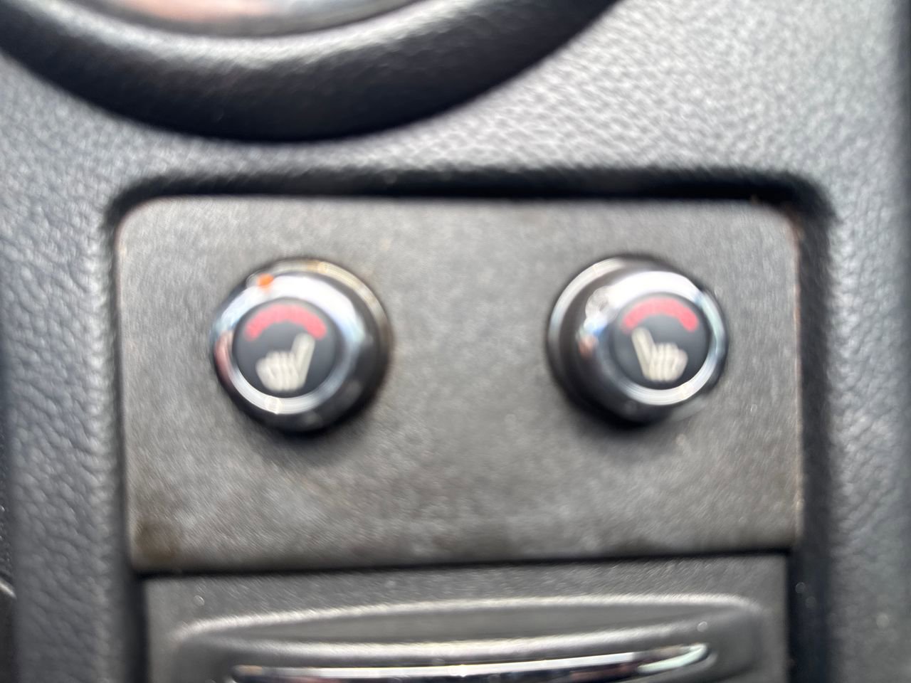 Used 2010 INFINITI G37 Sport w/ Navigation Pkg image 21