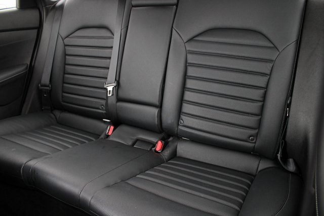 Used 2024 Kia Forte GT-Line w/ GT-Line Premium Package image 7