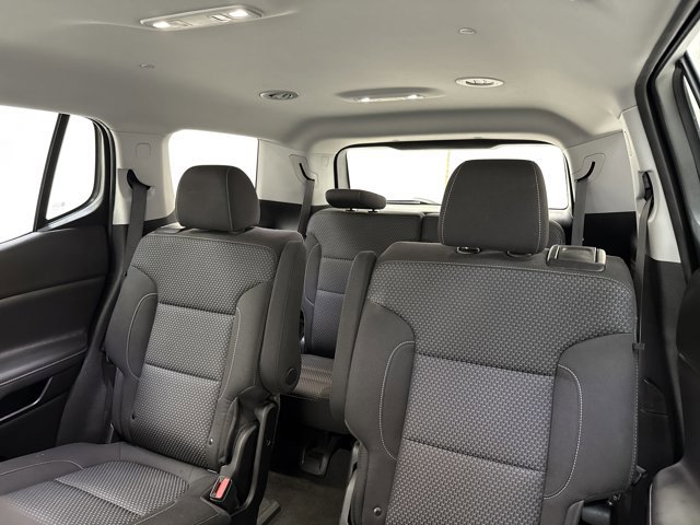 Used 2022 GMC Acadia SLE image 13