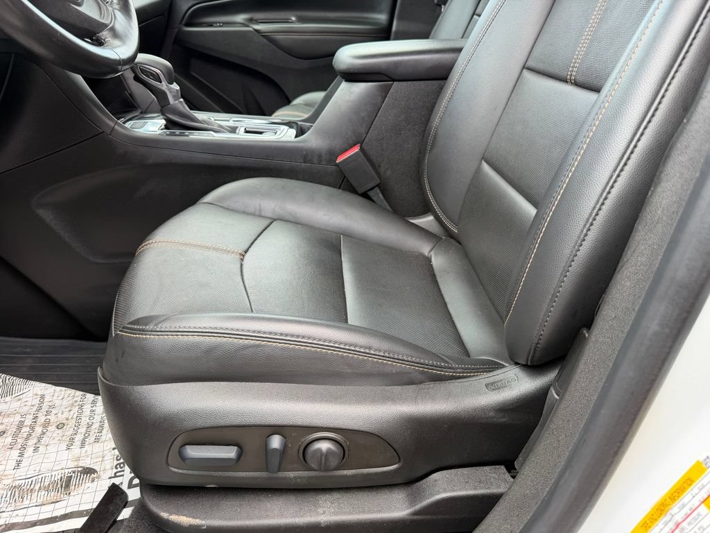 Used 2022 Chevrolet Equinox Premier AWD/4WD image 12