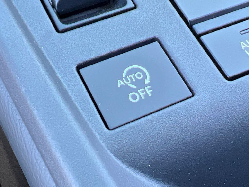 New 2026 Nissan Sentra SV w/ SV Convenience Package FWD image 22
