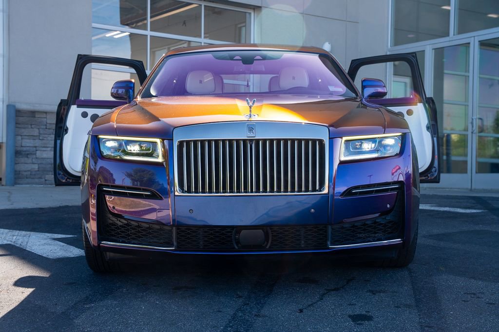 Used 2022 Rolls-Royce Ghost w/ Ghost Package AWD/4WD image 4