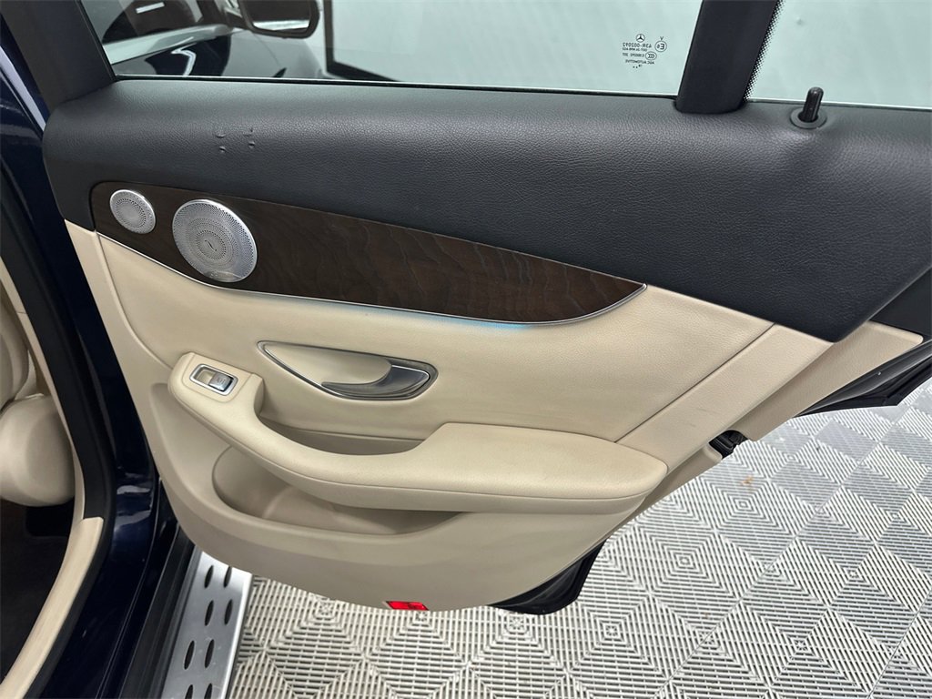 Used 2019 Mercedes-Benz GLC 300 GLC 300 Coupe image 17