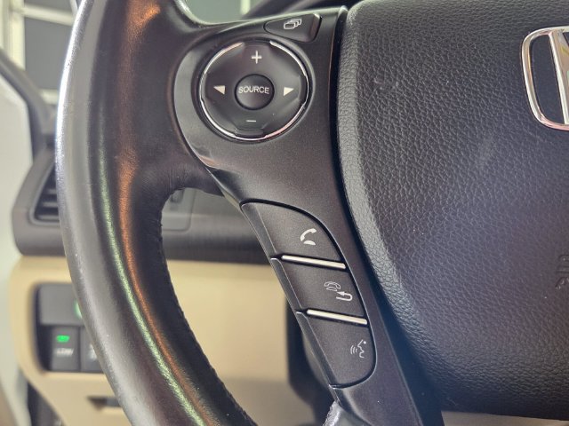 Used 2015 Honda Accord EX-L image 26