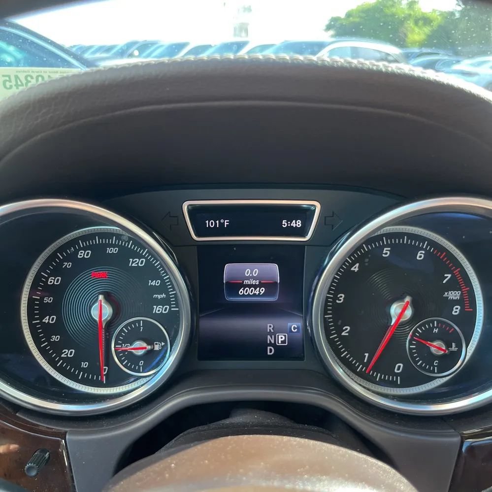 Used 2019 Mercedes-Benz GLS 450 4MATIC image 11