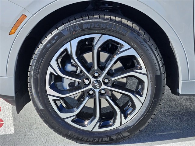 New 2026 Lincoln Nautilus Reserve image 10